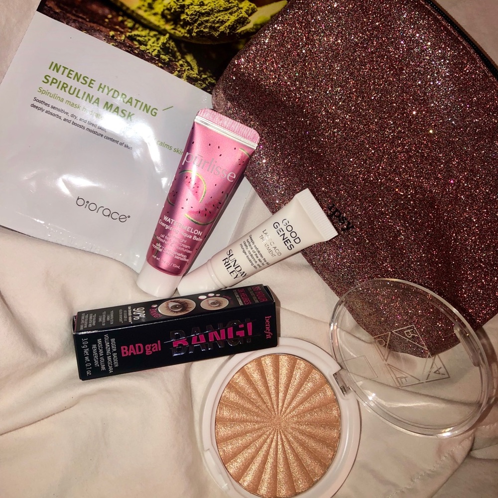 Makeup & skincare bundle!!
